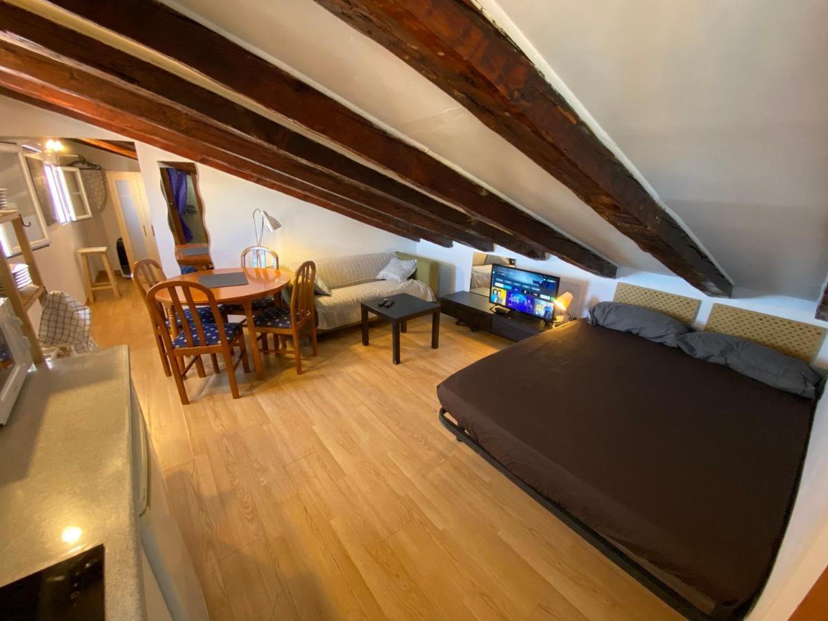 Calle Embajadores - Apart 4 Pax Pza Cascorro Madrid Exteriör bild